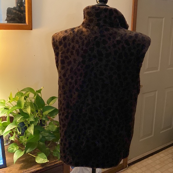 Long Vest, S - Picture 3 of 7